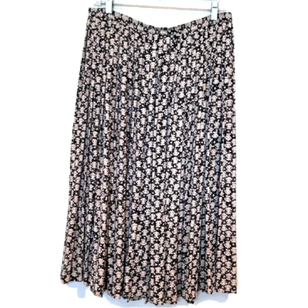 Vintage Talbots Pleated Skirt Size 16 Made in the USA - Picture 7 of 7